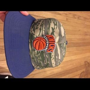 Knicks camo hat